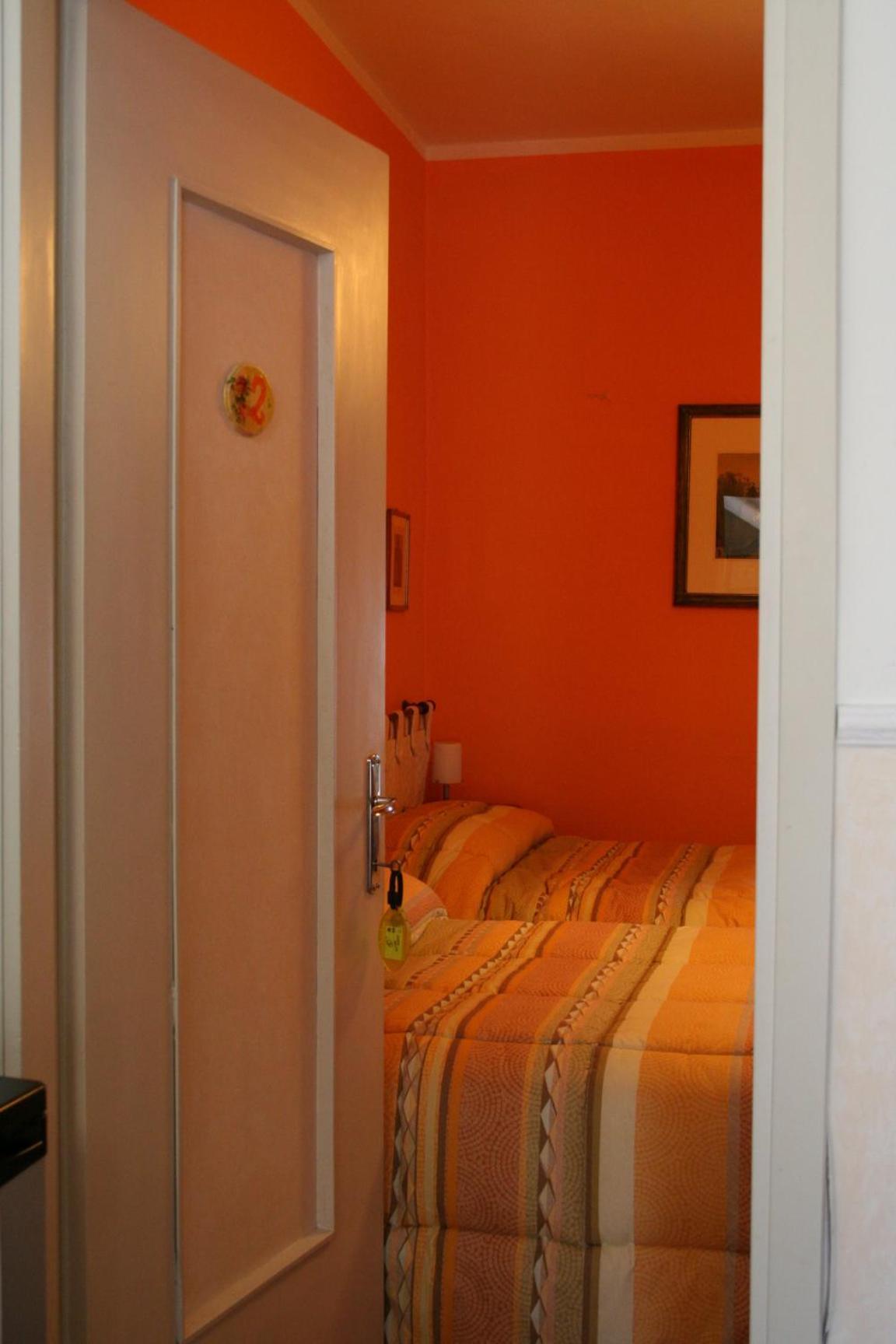Corte Posta B&B - Parcheggio E Bagno In Camera Mantua Buitenkant foto