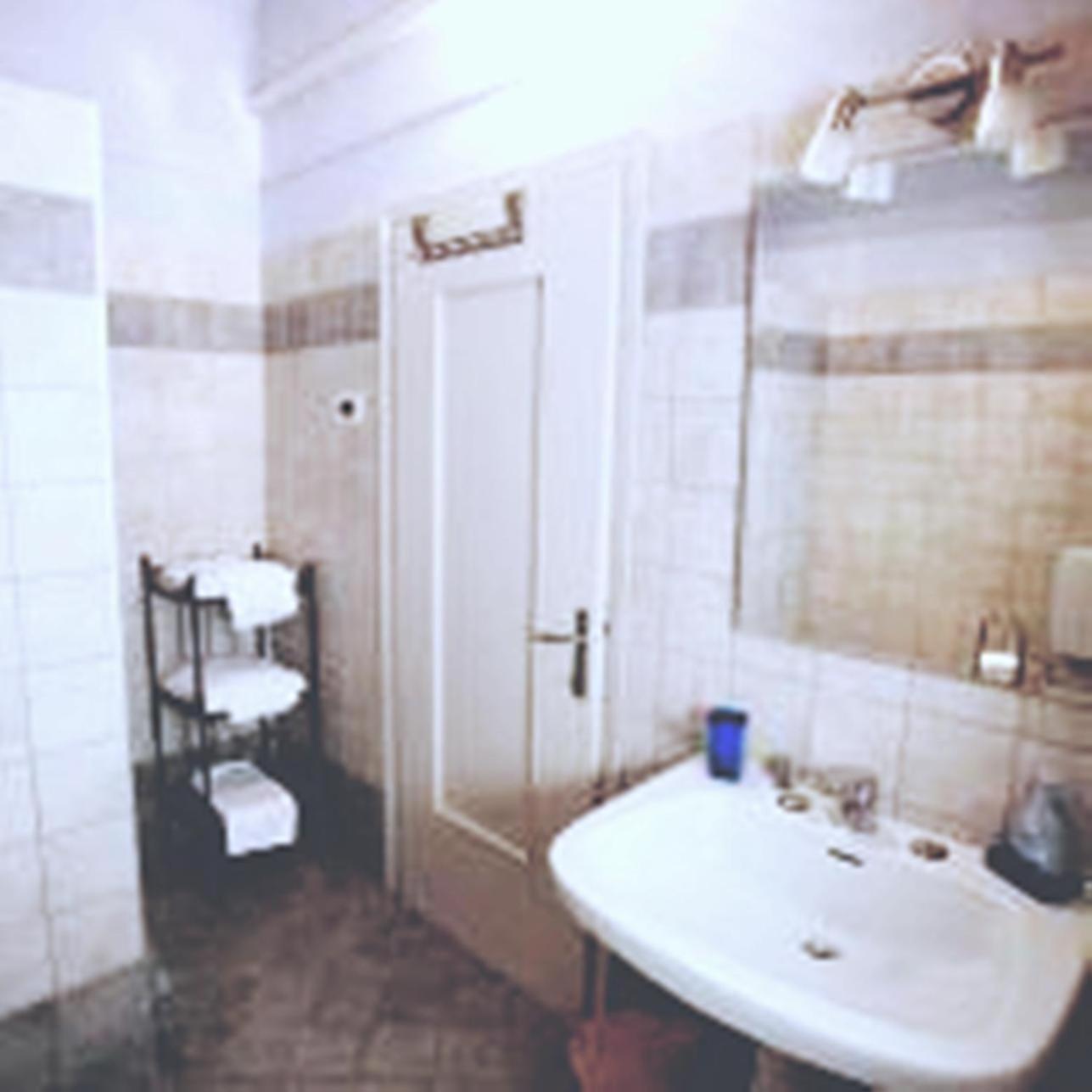 Corte Posta B&B - Parcheggio E Bagno In Camera Mantua Buitenkant foto